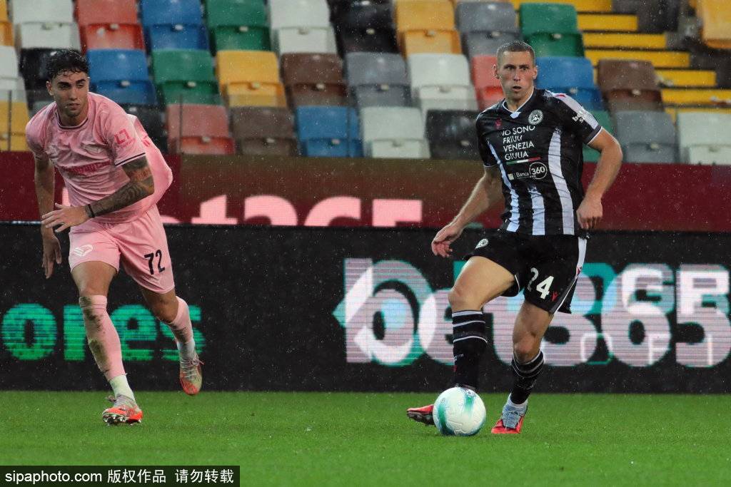 那不勒斯续约安古伊萨：从意甲冠军到未来的中场核心，他的价值在哪里？